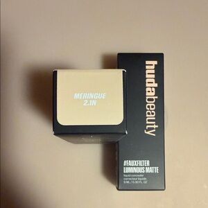 Huda Beauty #FauxFilter Luminous Matte Concealer - Meringue 2.1N